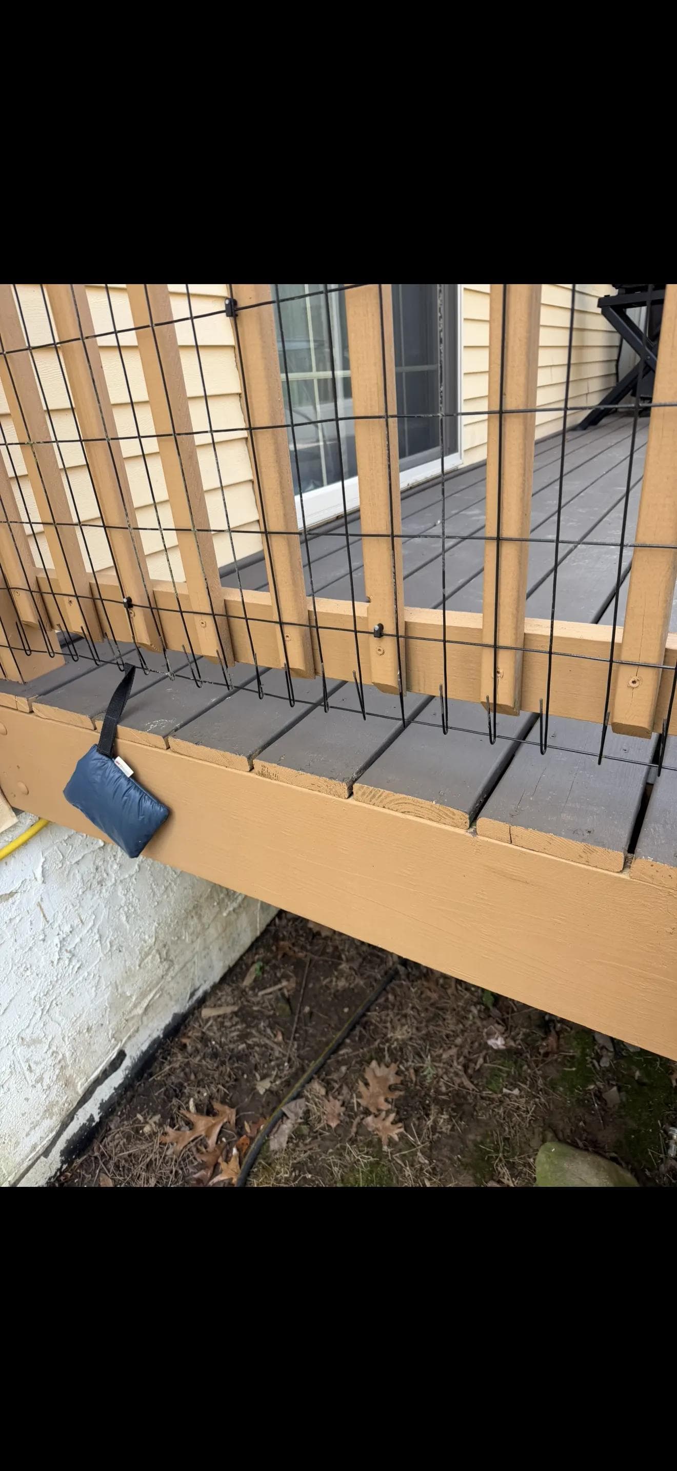 Deck Railing — Algae Removal — after